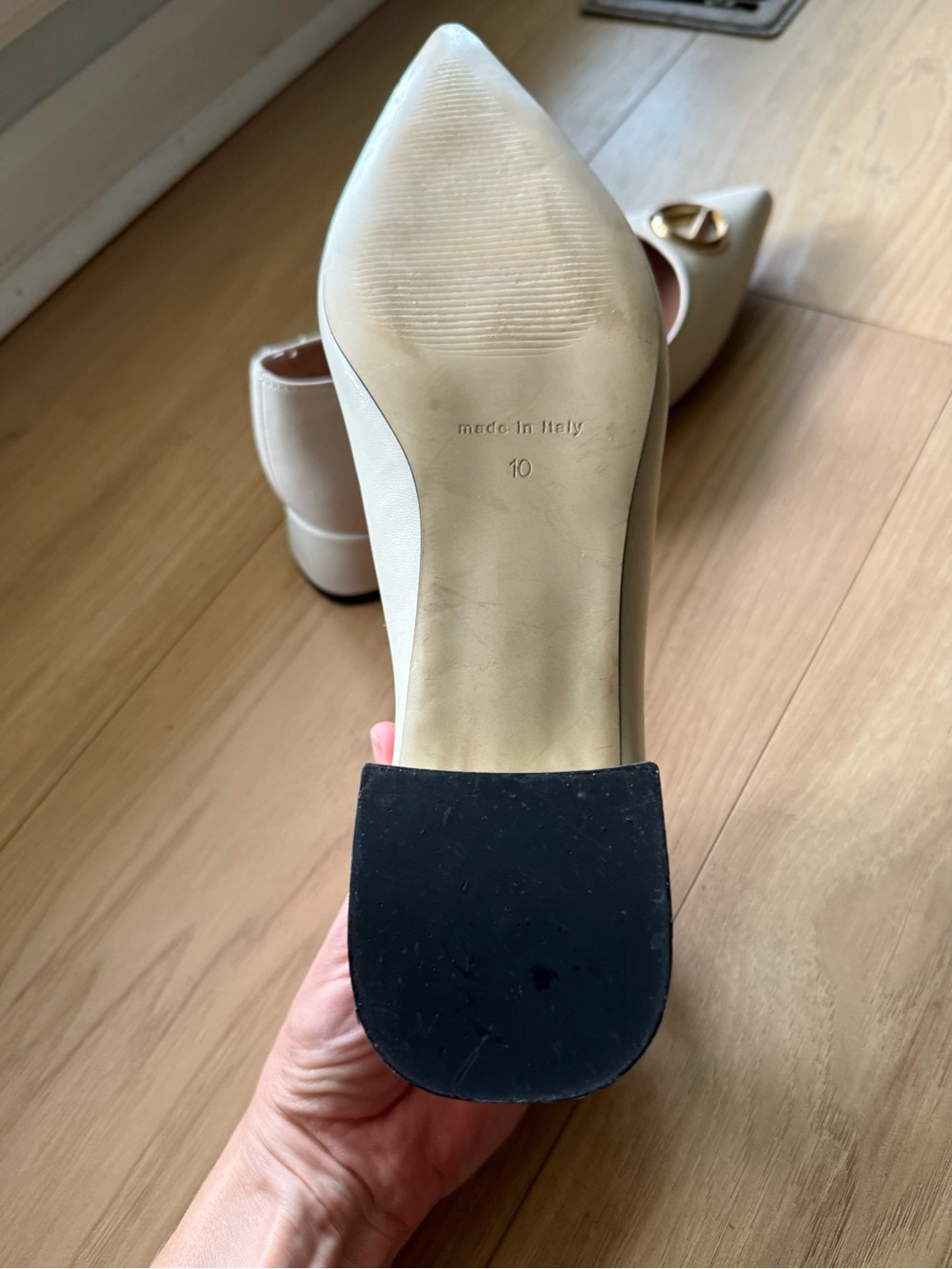 Valentino Cream Pointed Low-Heel Pumps with Gold Logo Accent - Picture 4 of 4